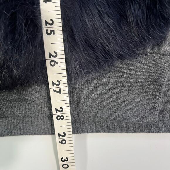 NWOT Jocelyn Small Fur Trim Pullover Hoodie Heather Gray Navy Blue Sweatshirt - Picture 8 of 11
